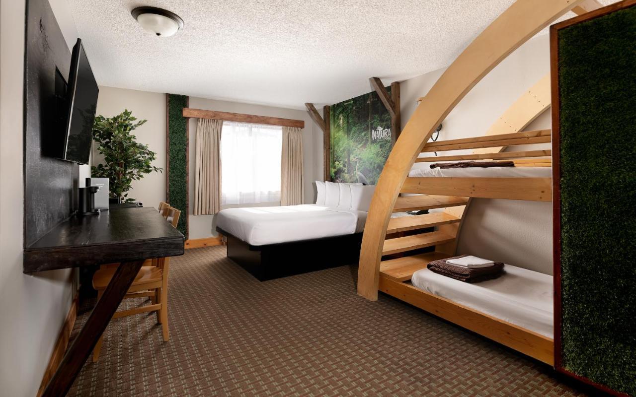 Natura Treescape Resort Wisconsin Dells Exteriör bild
