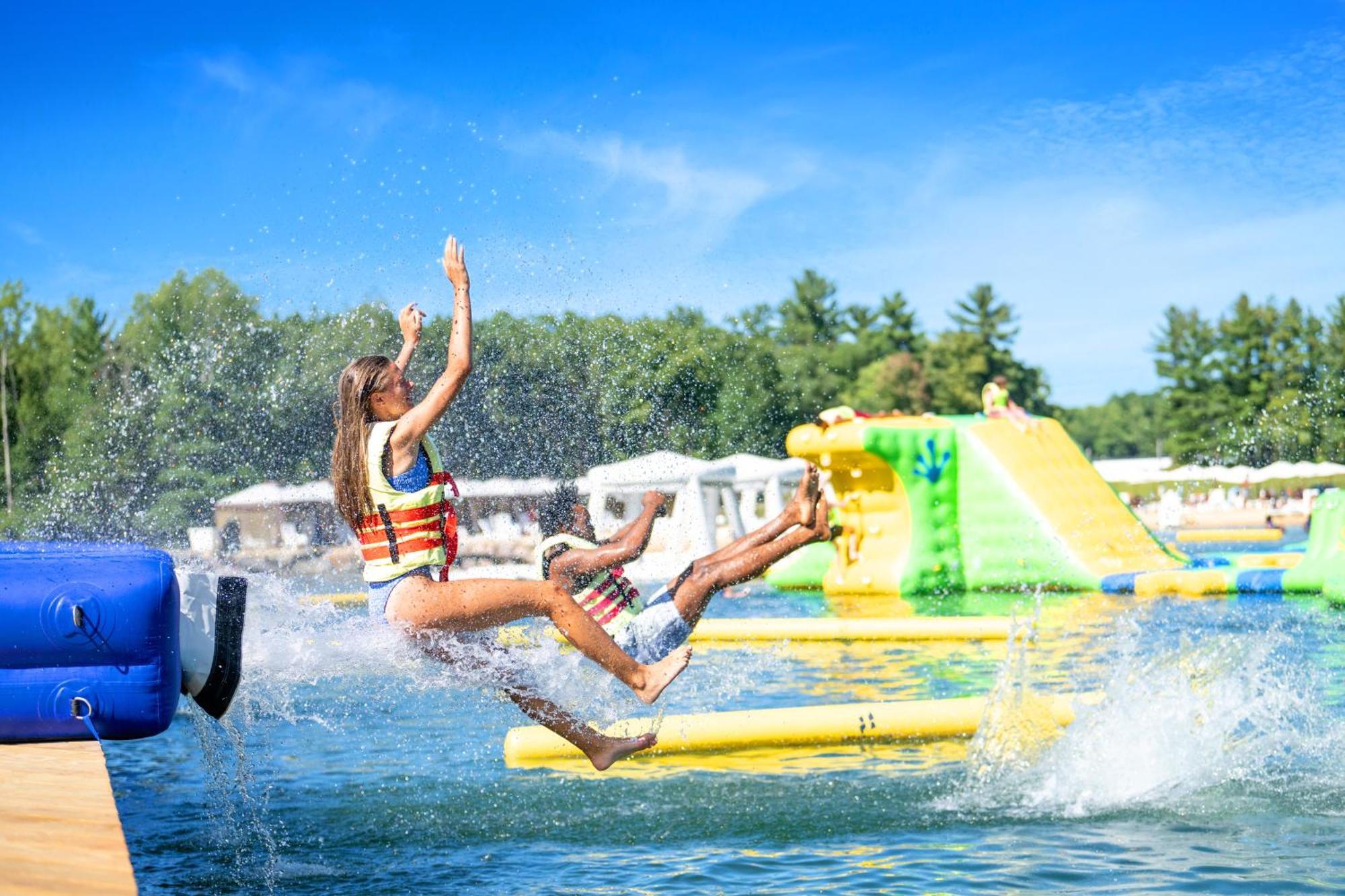 Natura Treescape Resort Wisconsin Dells Exteriör bild