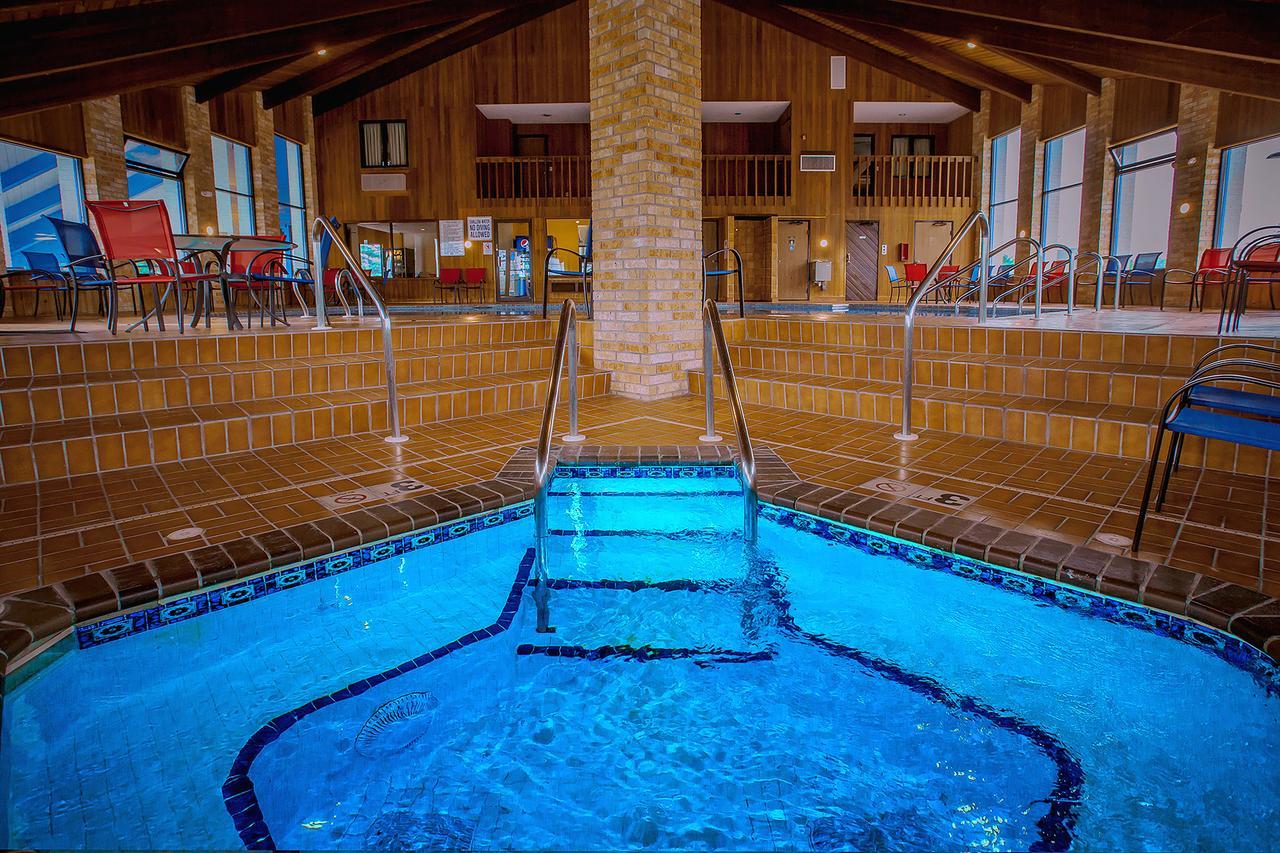 Natura Treescape Resort Wisconsin Dells Exteriör bild